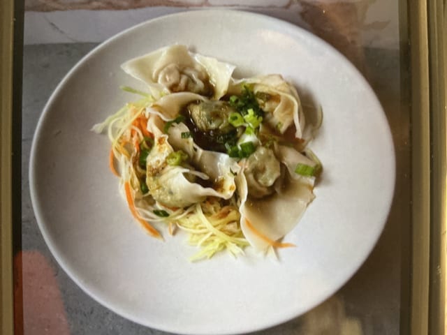 House made veggie wonton.